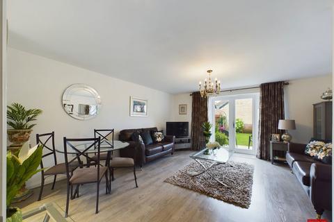 18 Donaldson Drive, Brockworth, Gloucester, GL3 4GR