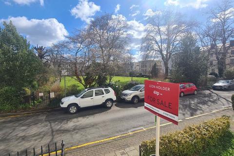 undefined, Brunswick Square, Gloucester GL1