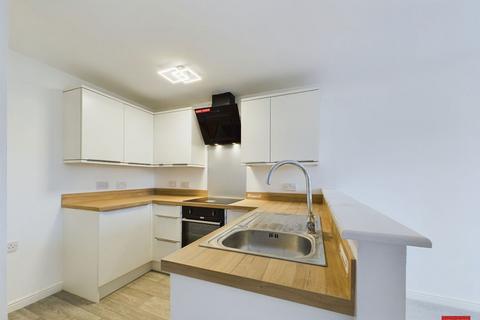 370 Tuffley Lane, Tuffley, Gloucester, GL4 0DL