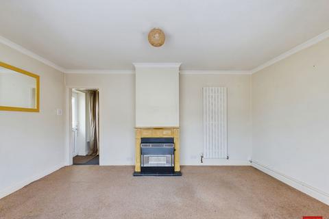 92 Beechcroft Road, Longlevens, Gloucester, GL2 9HF