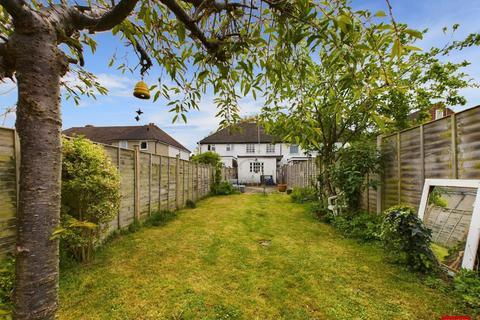 26 Ermin Park, Brockworth, Gloucester, GL3 4DD