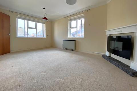 1 bedroom flat for sale, Queen Street, Deal, CT14