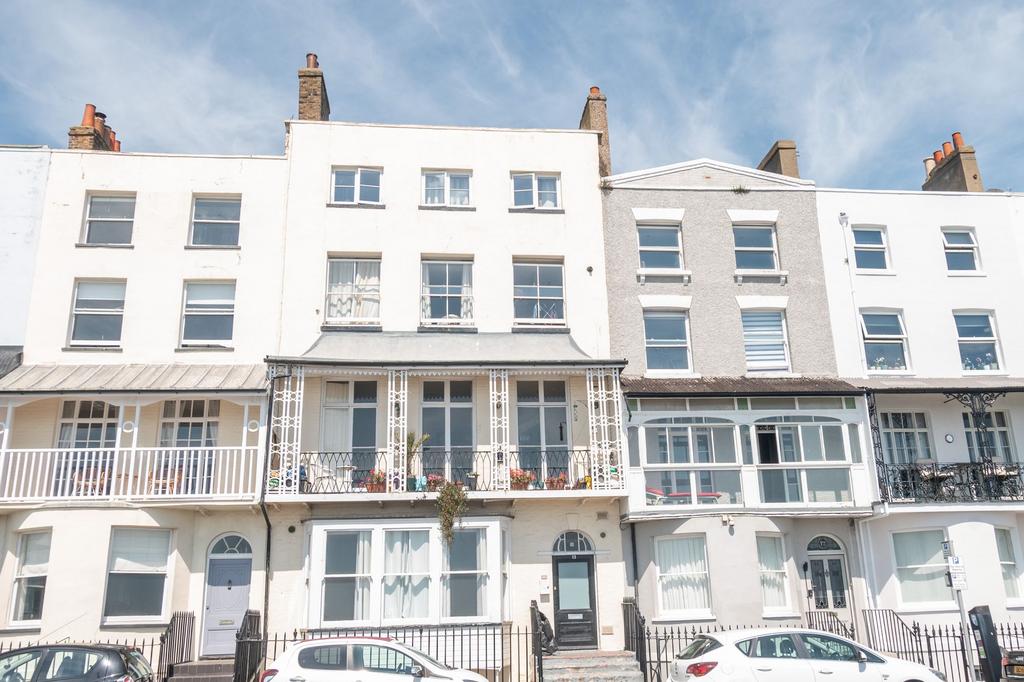 Paragon Ramsgate 13 Paragon, Ramsgate, CT11 3 bed ground floor flat - £350,000