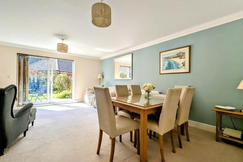 3 bedroom end of terrace house for sale, Sycamore Road, Bordon GU35