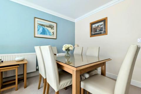 3 bedroom end of terrace house for sale, Sycamore Road, Bordon GU35