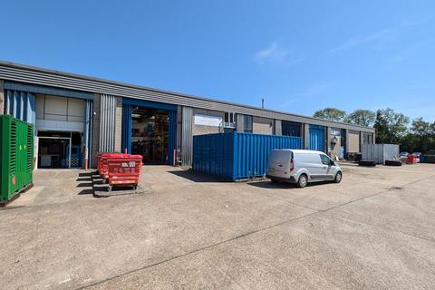 Trade counter for sale, Unit 40, South Hampshire Industrial Park, Calmore, Totton, Southampton, SO40 3SA