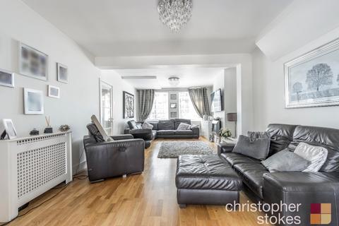 5 bedroom semi-detached house for sale, Beltona Gardens, Cheshunt, Waltham Cross, Hertfordshire, EN8 0PA