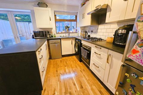 3 bedroom terraced house for sale, Summerfields, Saltash PL12