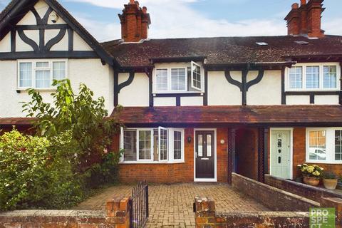 2 bedroom terraced house for sale, Portlock Road, Maidenhead, Berkshire, SL6