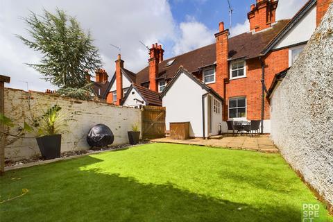 2 bedroom terraced house for sale, Portlock Road, Maidenhead, Berkshire, SL6