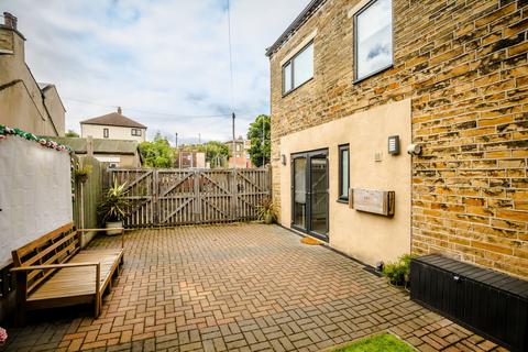 3 bedroom detached house for sale, New Hey Road, Brighouse HD6