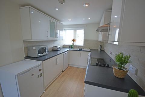 3 bedroom end of terrace house for sale, Stamford Street, Mossley, OL5 0HS