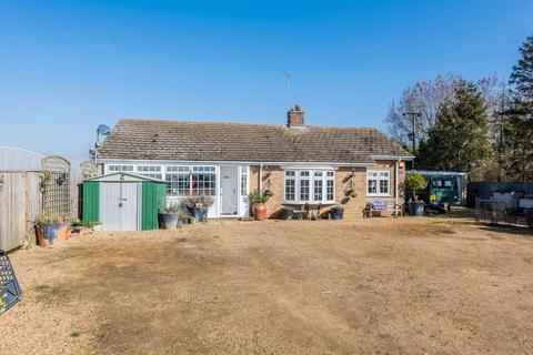 3 bedroom detached bungalow for sale, Priest Lane, Cambridge CB24