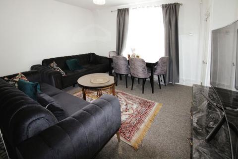 30 Tillotson Road, Harrow, HA3 6PS