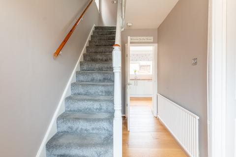 24 Nigel Park, Bristol, BS11 0ET