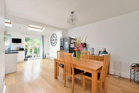 58 Bolton Road, Harrow, HA1 4SA