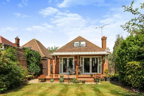 100 Cannonbury Avenue, Pinner, HA5 1TT
