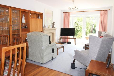 100 Cannonbury Avenue, Pinner, HA5 1TT