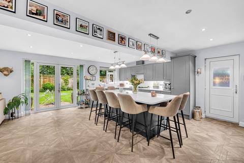 6 Blakefield Drive, Worsley, Manchester, M28 7DW