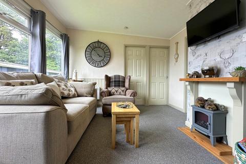 2 bedroom chalet for sale, Bucklands, Buck`s Cross