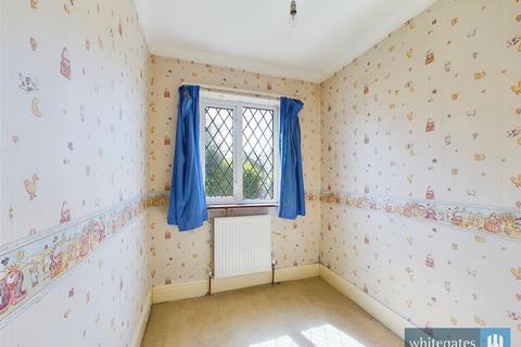 7 Highfield Crescent, Bradford, BD9 6HP
