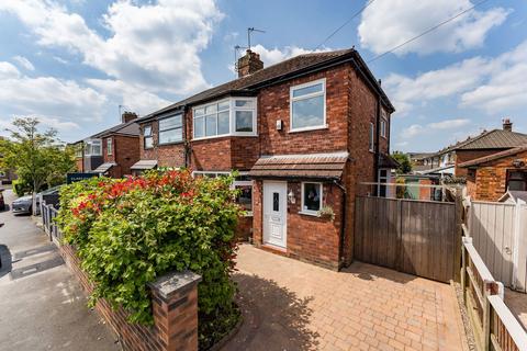 42 Fernlea Crescent, Swinton, Manchester, M27 5YP