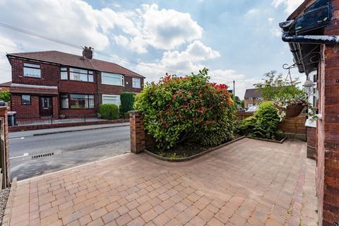 42 Fernlea Crescent, Swinton, Manchester, M27 5YP