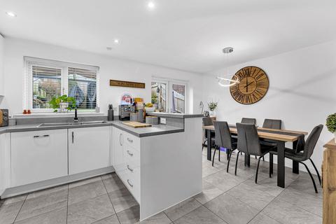 89 Bee Fold Lane, Atherton, Manchester, M46 0TT
