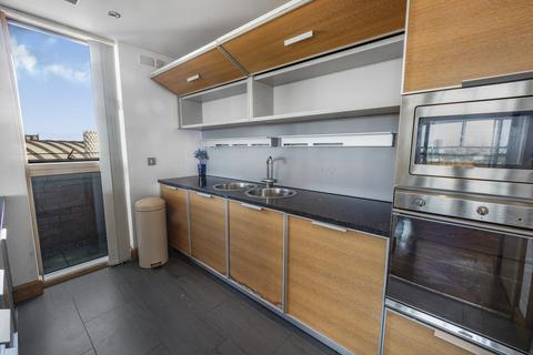 2 bedroom penthouse for sale, 11 - 15 Whitworth Street West, Manchester, Lancashire, M1