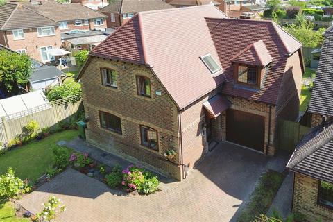 4 bedroom detached house for sale, Lovatt Close, Tilehurst, Reading, Berkshire, RG31