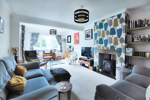 5 Barton Close, Charlton Kings, Cheltenham, GL53 9HS