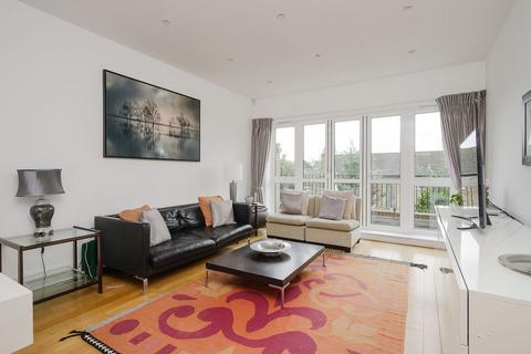 4 bedroom semi-detached house to rent, Cottenham Park Road, London SW20