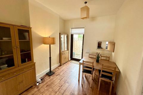 3 bedroom terraced house to rent, Havelock Road, Bromley, BR2