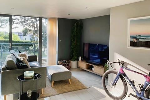 Apartment 20, The Crescent Gloucester Road, Cheltenham, GL51 8PF