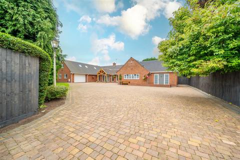 6 bedroom detached bungalow for sale, Little Osmaston, Osmaston Road, Norton, DY8 2AL