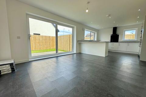 4 Auchroisk Place, Cromdale, Grantown-on-spey, PH26 3QF