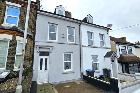 4 bedroom terraced house for sale, Widred Road, Dover CT17