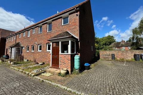 3 bedroom end of terrace house for sale, Loop Court Mews, Sandwich CT13