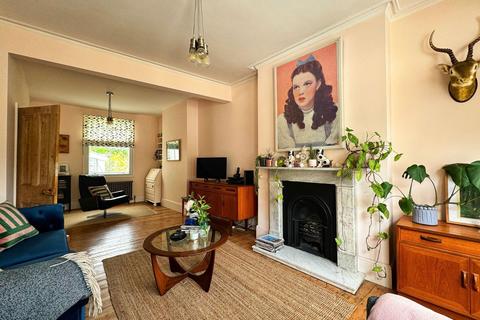 39 Clarendon Road, Dover, CT17 9QA