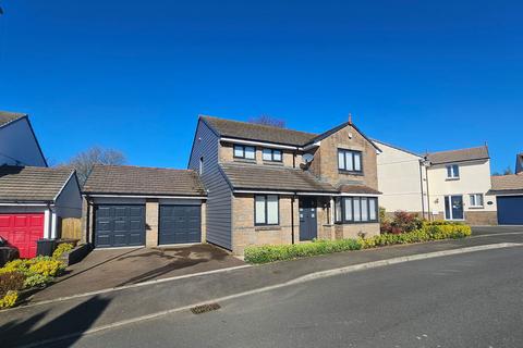 4 bedroom detached house for sale, Henfordh Grange, Liskeard PL14