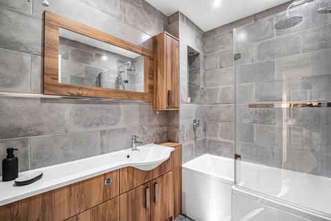 Flat 10, Manse Court, 141 Sidcup Hill, Sidcup, DA14 6HX