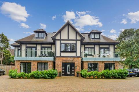 8, Merrywood Court Bickley Park Road, Bromley, BR1 2AY