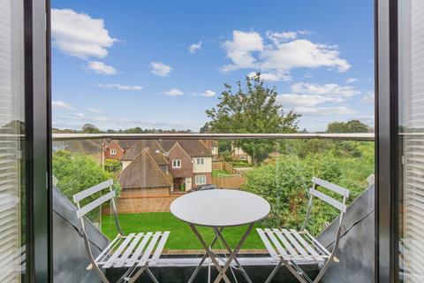 8, Merrywood Court Bickley Park Road, Bromley, BR1 2AY