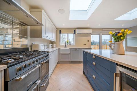 64 Riverside Road, Sidcup, DA14 4PU