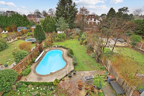49 Avondale Road, Bromley, BR1 4HS