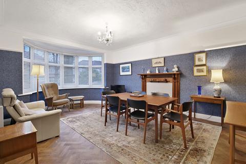 49 Avondale Road, Bromley, BR1 4HS