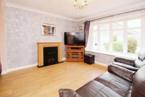 9 Ashdene Close, Kidderminster, DY10 3XB