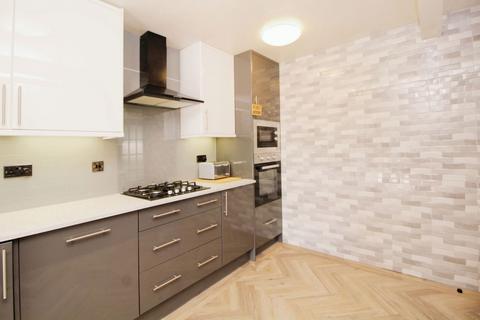 9 Ashdene Close, Kidderminster, DY10 3XB