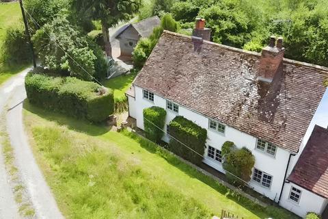 Marlbrook Cottage Footrid, Mamble, Kidderminster, DY14 9JS