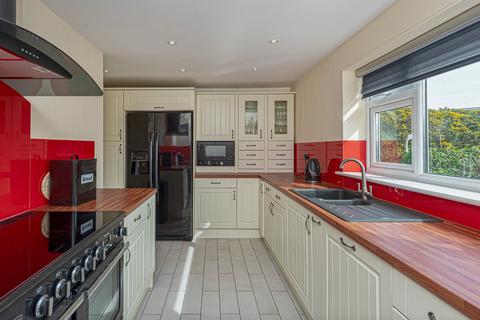 5 bedroom detached house for sale, Rhoscolyn, Holyhead, Sir Ynys Mon, LL65